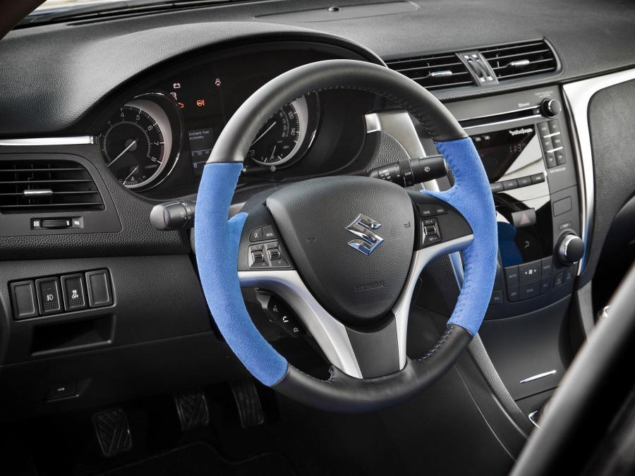  Suzuki Kizashi Concept by Apex 2011 года  (фото 11 из 30)